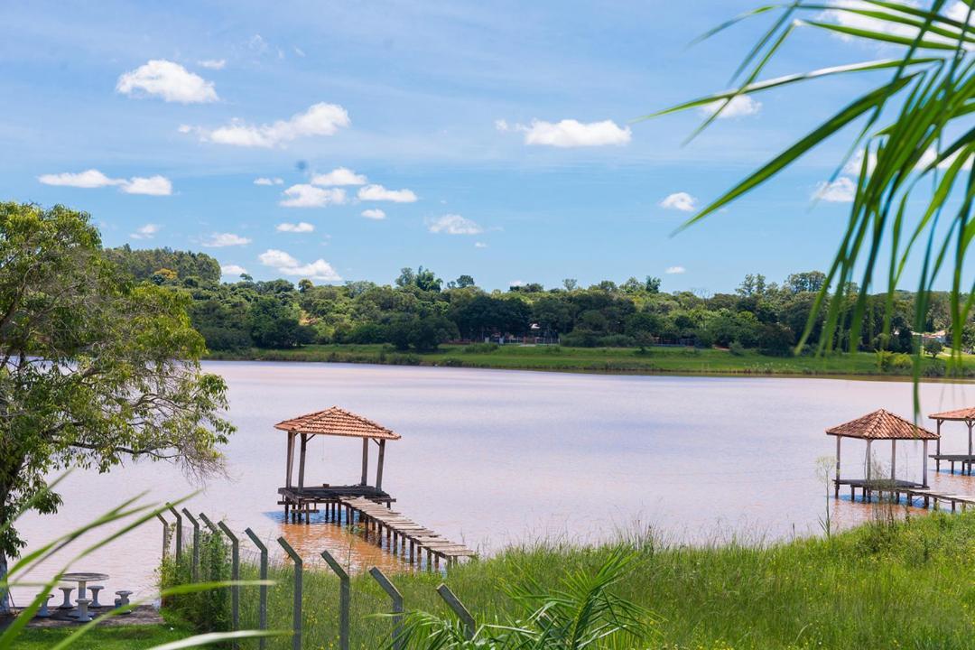 Chacara Com Piscina E Churrasq Em Martinopolis Sp Екстериор снимка